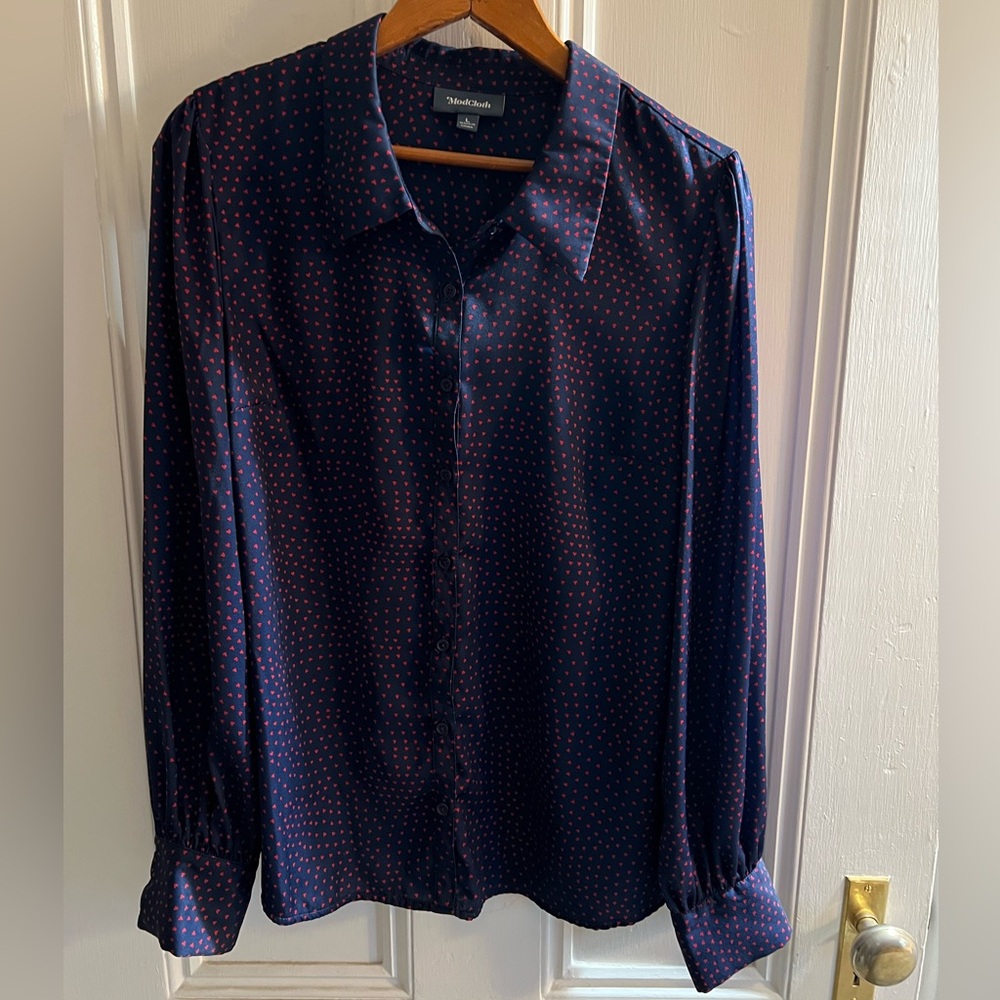 Modcloth Navy Blue with Red Heart Puff Sleeve Button Down WM Size LG